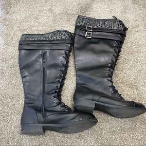 Torrid black boots